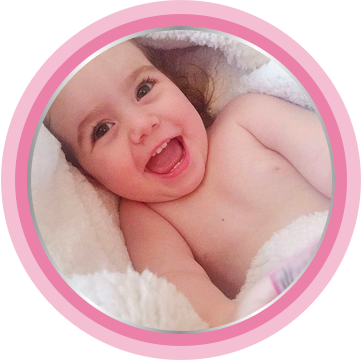 With a good barrier cream, baby laughing in bed is a common look.